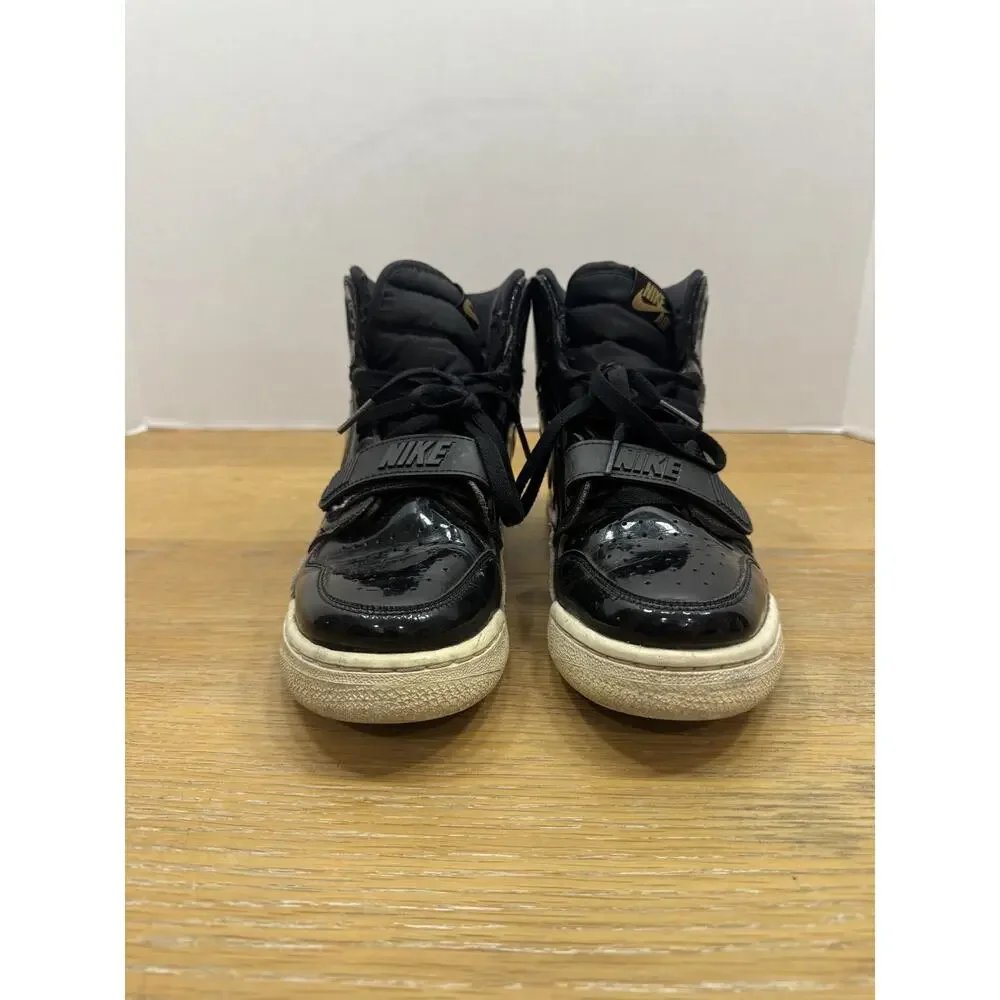 Nike Air Jordan Legacy 312 High Top Black and Gold Size 6Y
